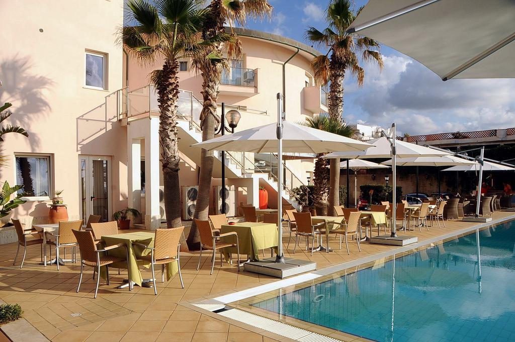 Hotel Sirenetta Isola delle Femmine Exterior photo