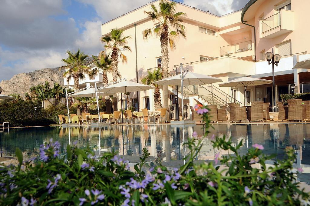 Hotel Sirenetta Isola delle Femmine Exterior photo
