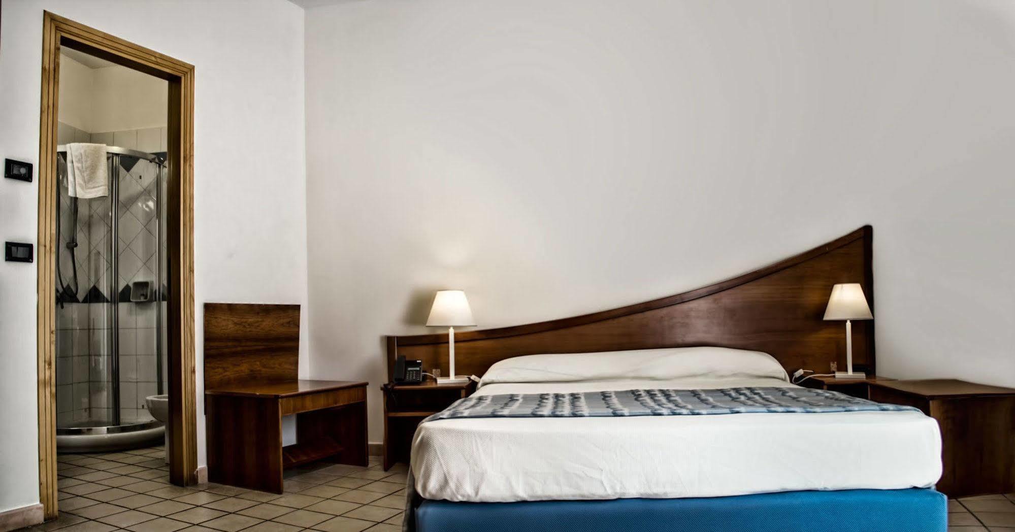 Hotel Sirenetta Isola delle Femmine Exterior photo